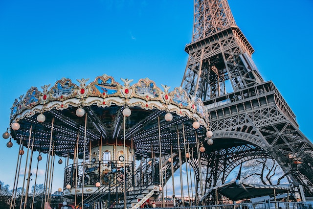 מגדל אייפל - חופשה בפריז
